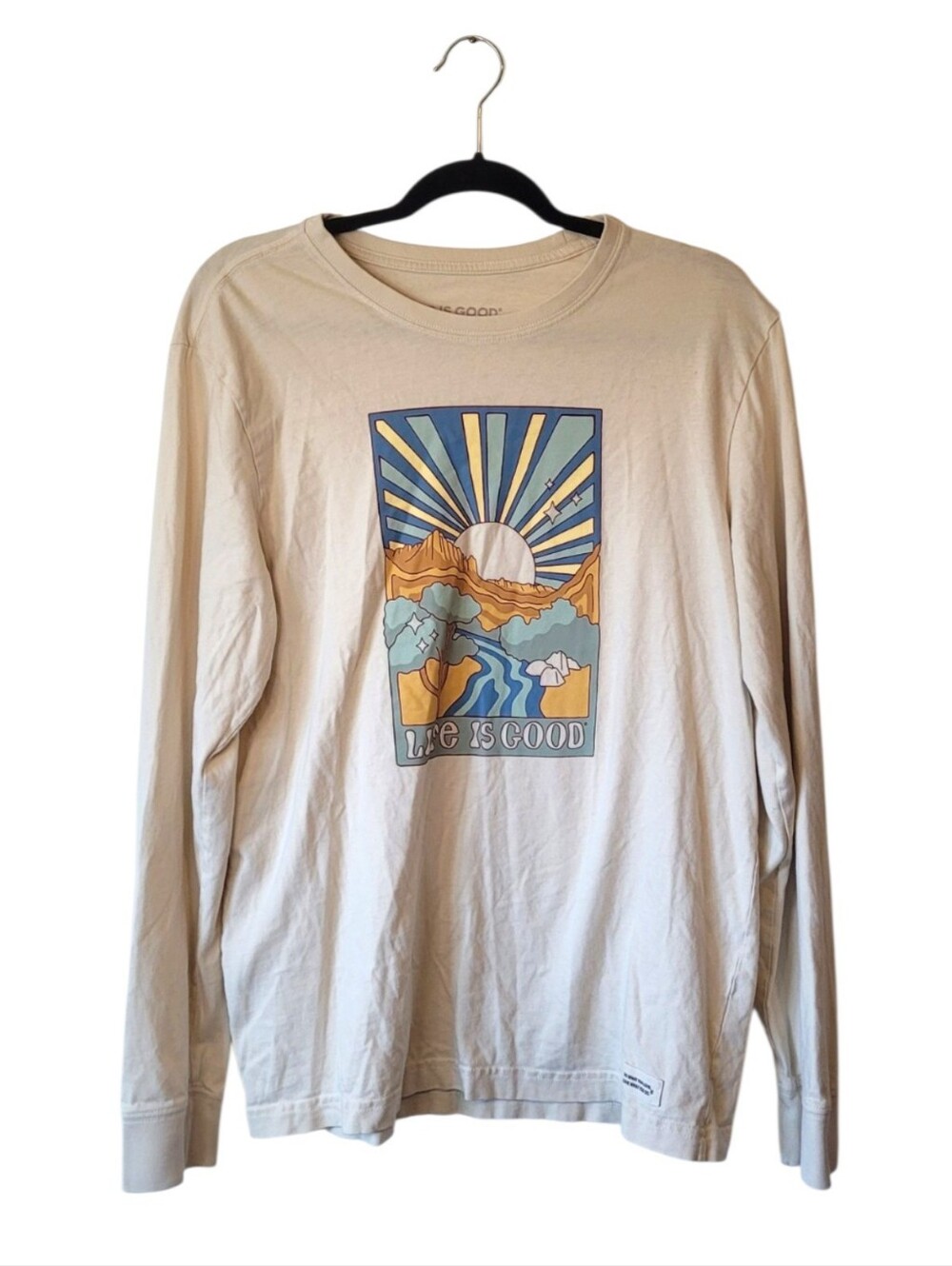 Life is Good Women’s Long Sleeve Sunburst Graphic Tee - Beige Size M